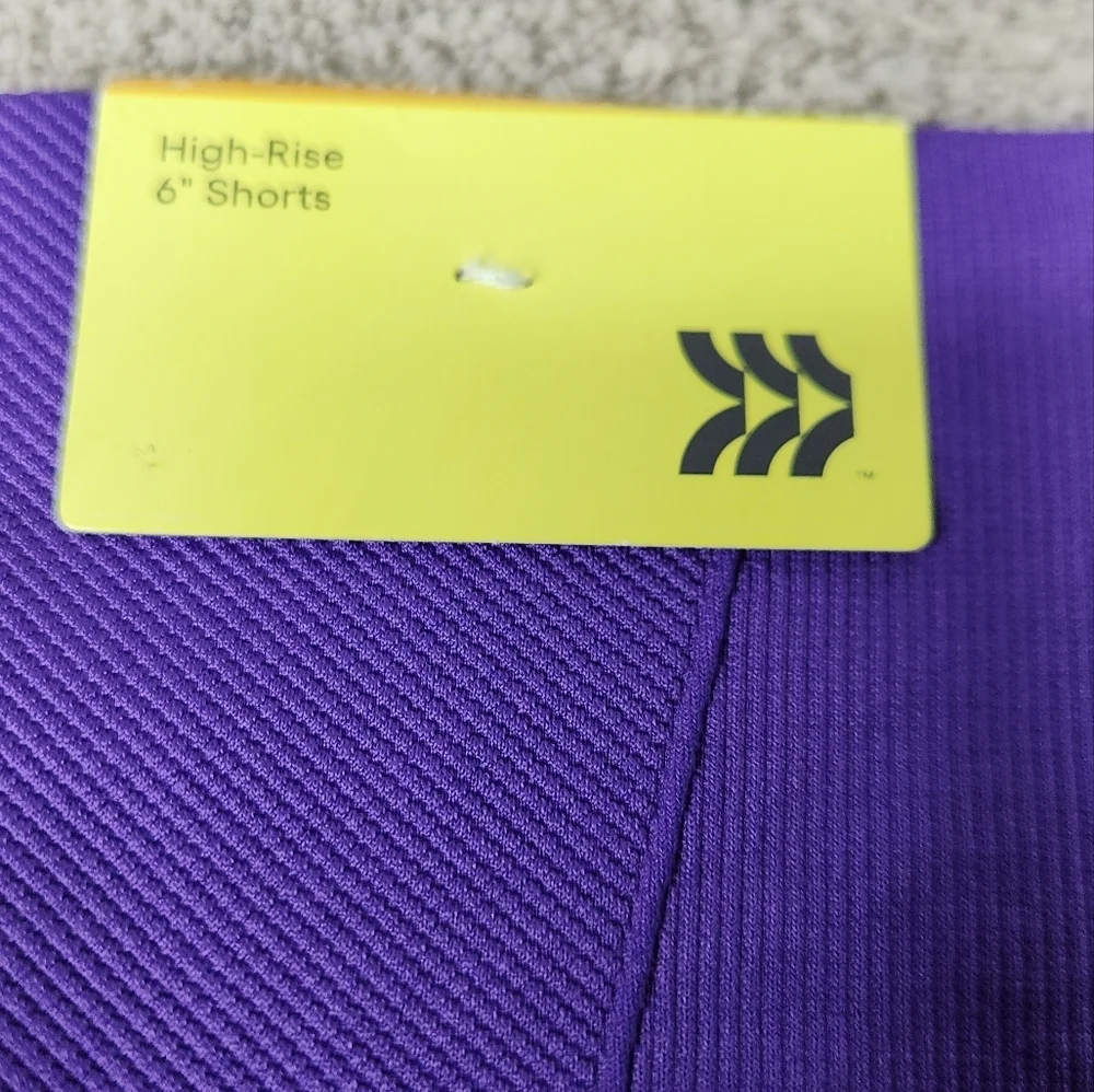 All in Motion Women's High Rise Seamless Rib Bike Shorts 6" Purple - Size S - Picture 9 of 14